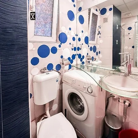 Budget-friendly For 4, Best Location In Vitoshka Area *